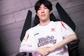 爱游戏-TheShy回归赛场，比分优势明显首场状态亮眼，FPX观众沸腾！的简单介绍