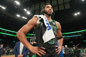 爱游戏- 塔图姆在德国队比赛中大胜,回归赛场引发热议了吗 