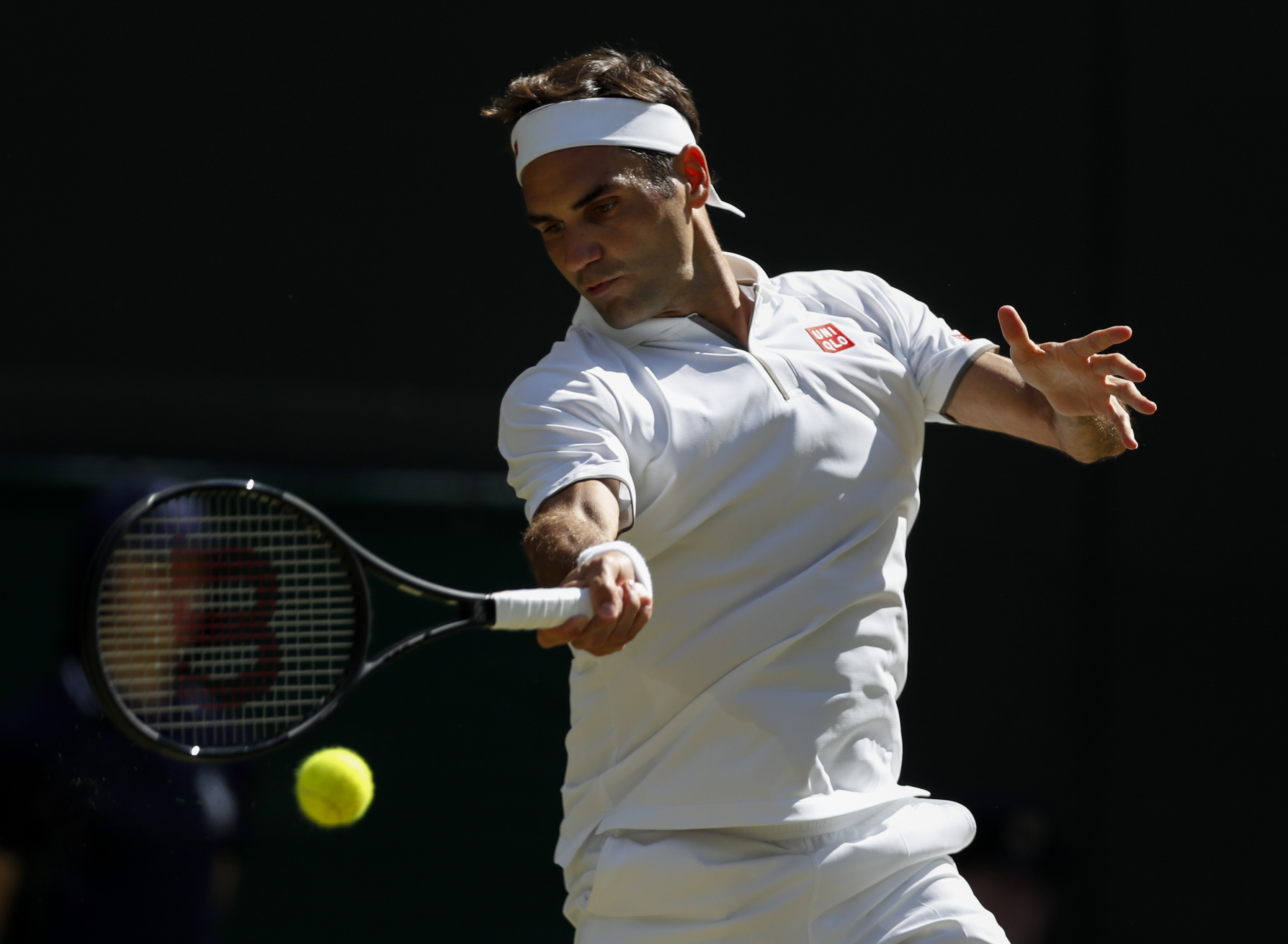 包含费德勒迎来十赛季高光表现，掘金球迷沸腾！的词条